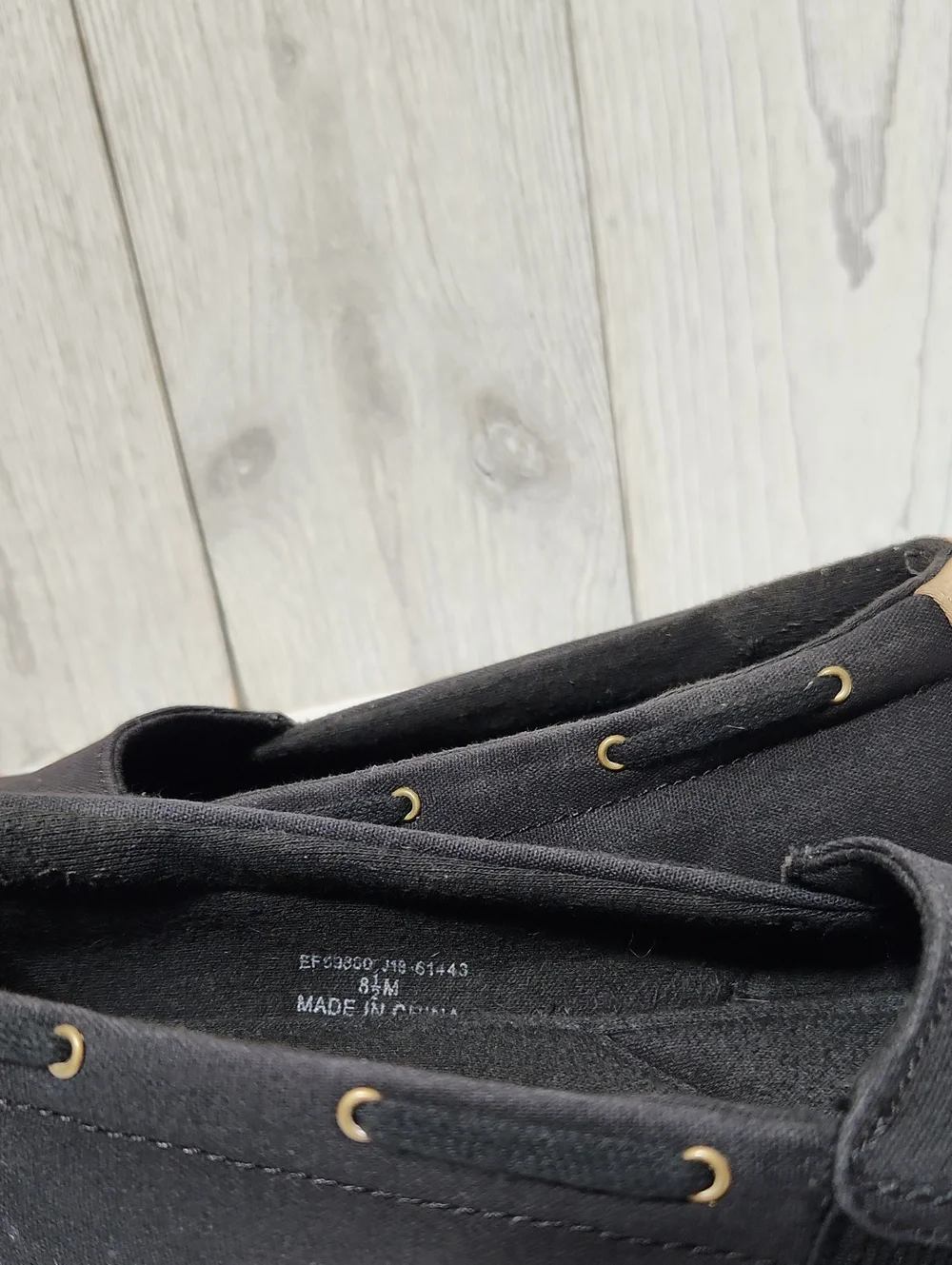 Grasshoppers black slip